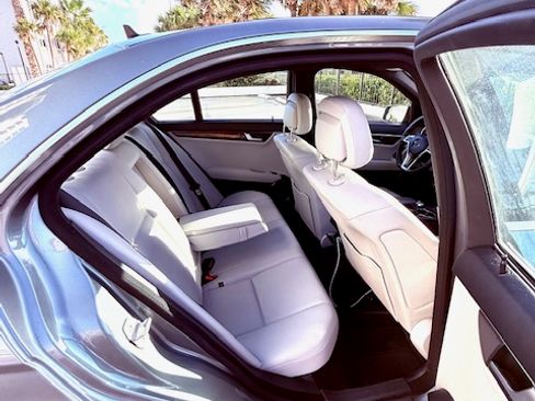 Used 2012 Mercedes-Benz C 300 C 300 4MATIC Sport Sedan 4D image 13