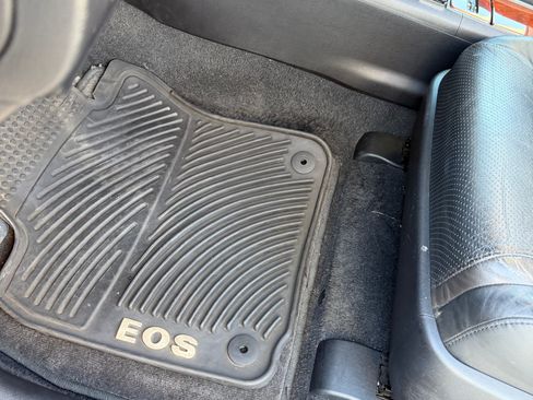 Used 2011 Lexus HS 250h 250h Premium Sedan 4D image 12