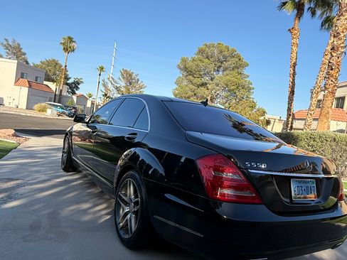 Used 2012 Mercedes-Benz S 550 4MATIC image 10