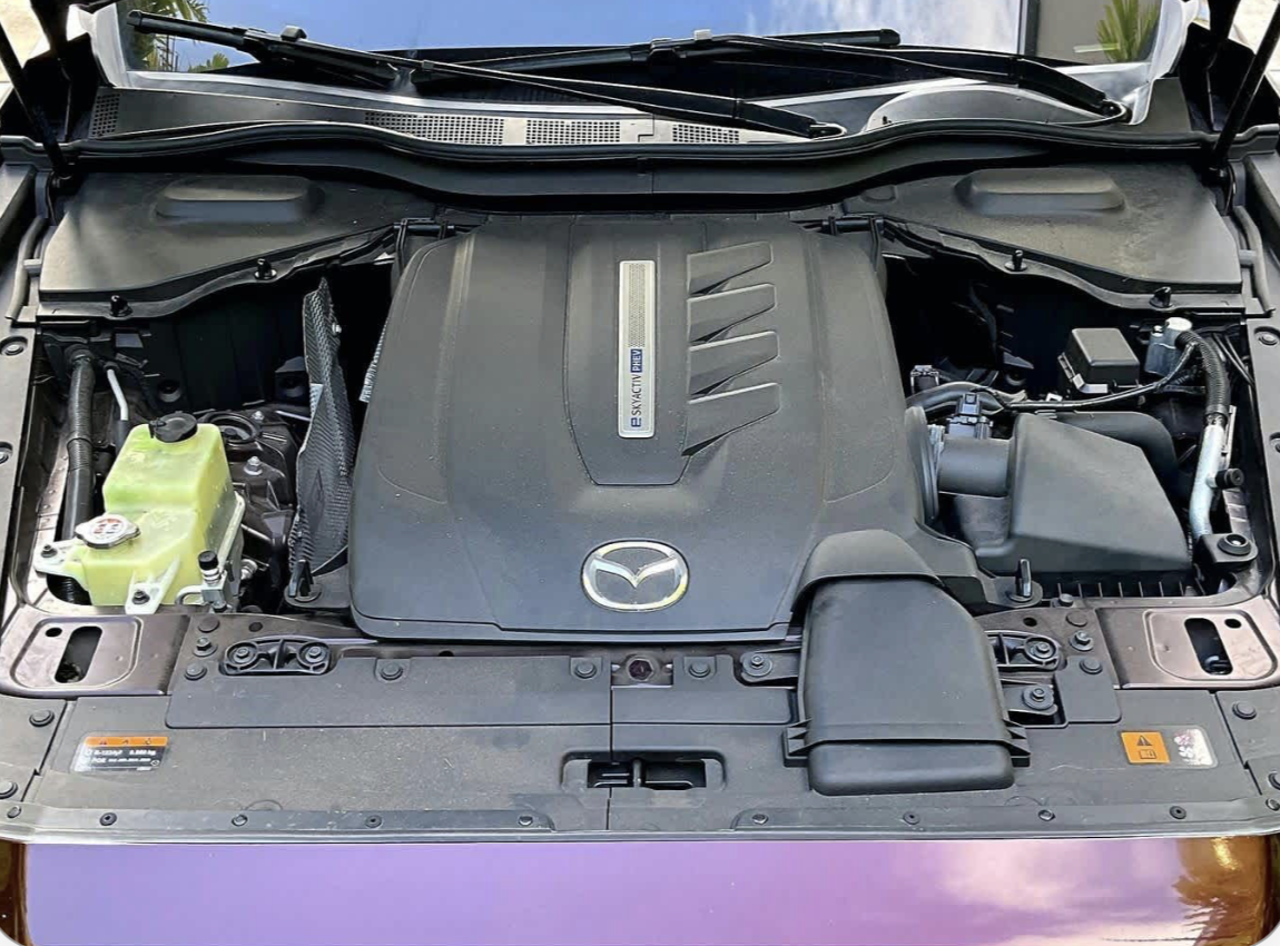 Used 2024 MAZDA CX-90 Plug-In Hybrid w/ Premium Plus AWD/4WD image 14