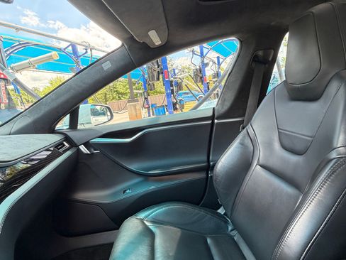 Used 2016 Tesla Model S 75 RWD image 4