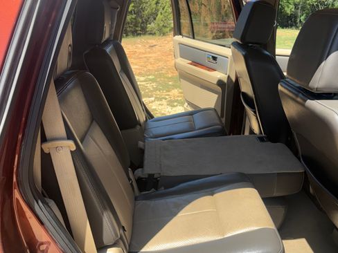 Used 2007 Ford Expedition Eddie Bauer AWD/4WD image 11