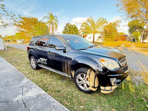 Used 2013 Chevrolet Equinox LS image 9