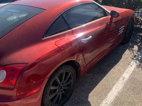 Used 2006 Chrysler Crossfire Limited image 4