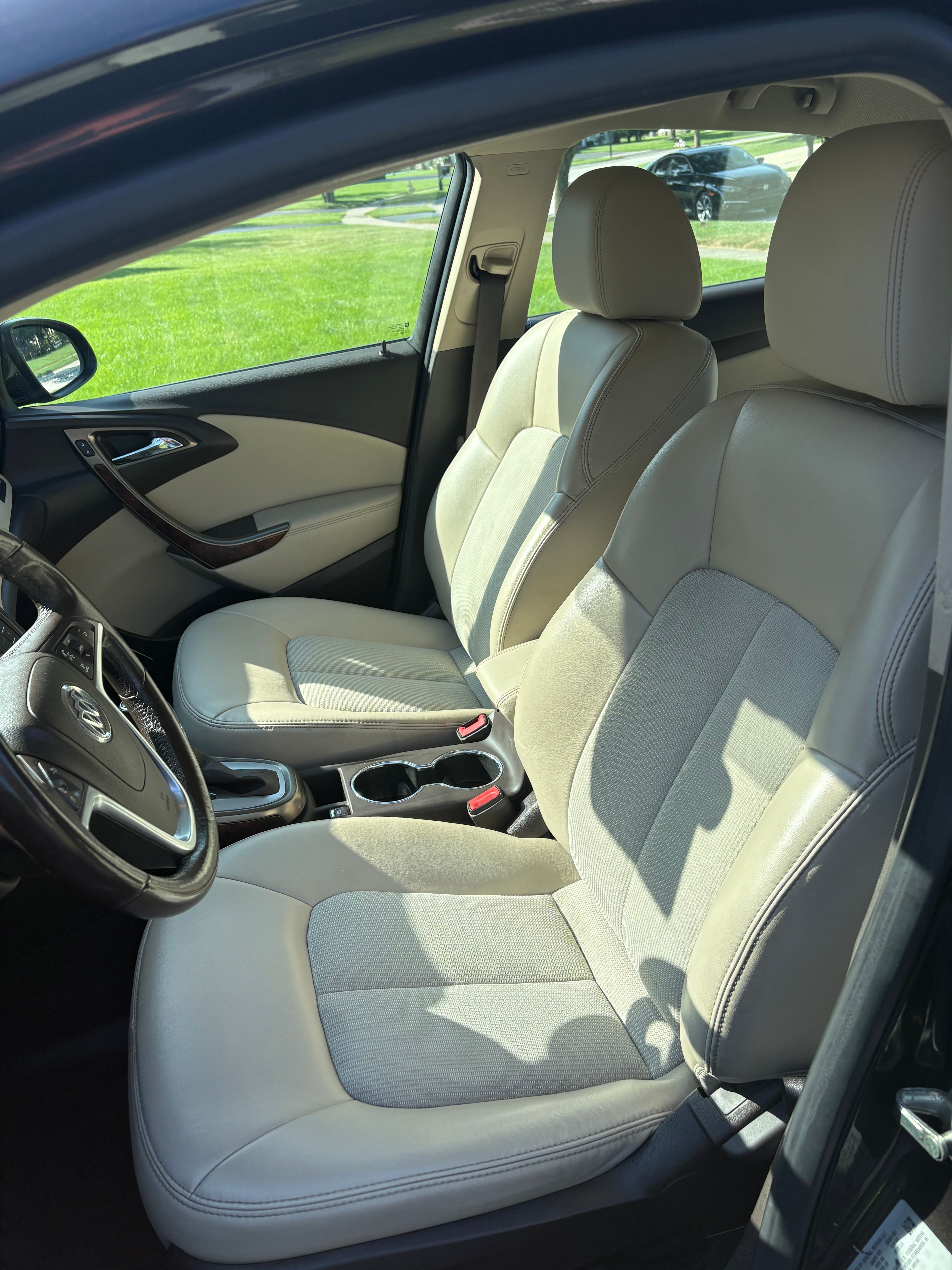 Used 2014 Buick Verano Convenience FWD image 6