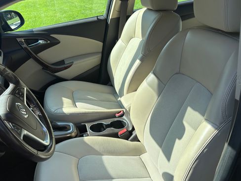 Used 2014 Buick Verano Convenience FWD image 6