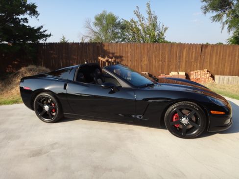 Used 2005 Chevrolet Corvette Coupe w/ Preferred Equipment Group image 17