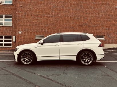 Used 2021 Volkswagen Tiguan SEL Premium R-Line