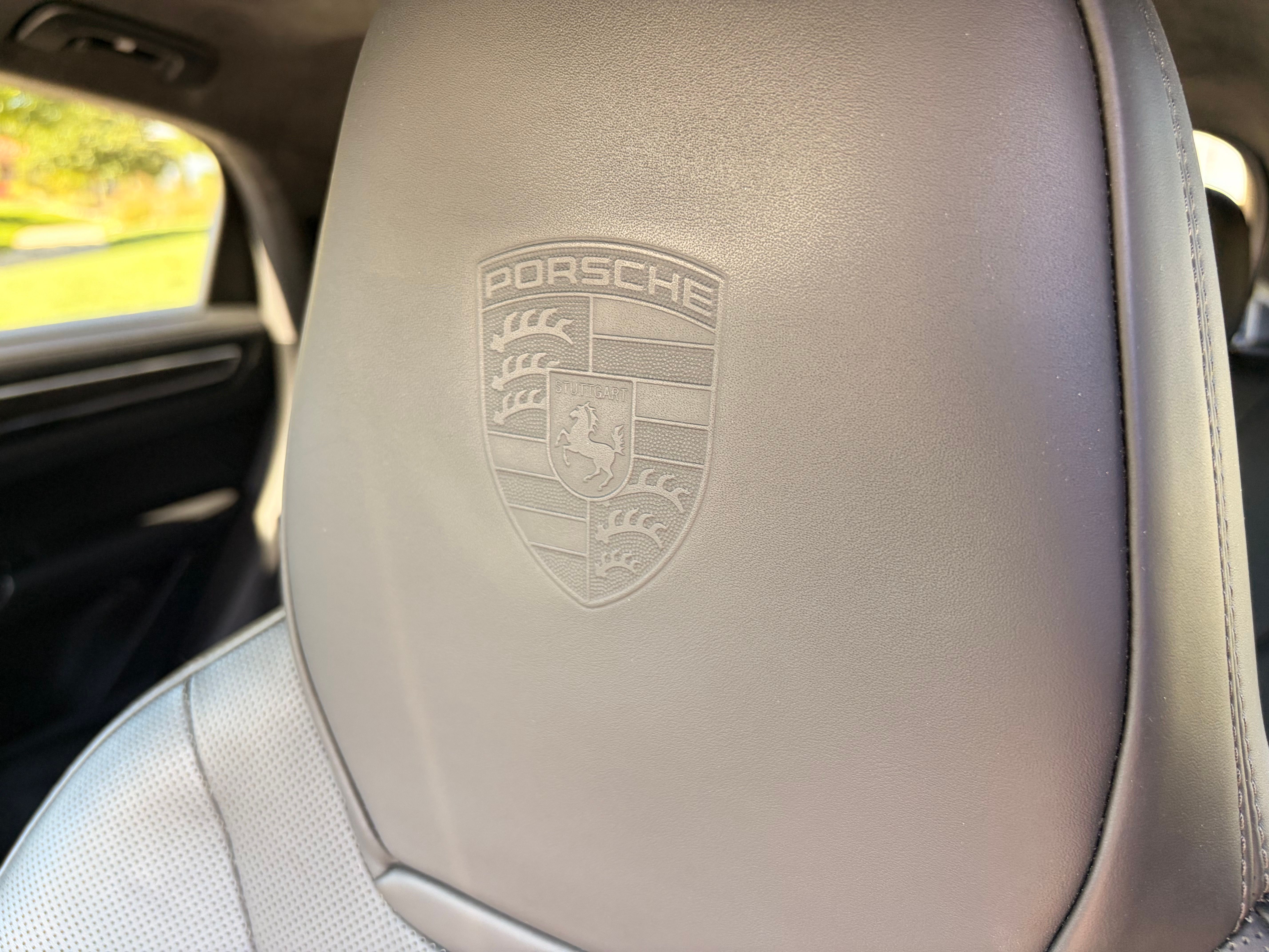 Used 2020 Porsche Cayenne Turbo AWD/4WD image 16