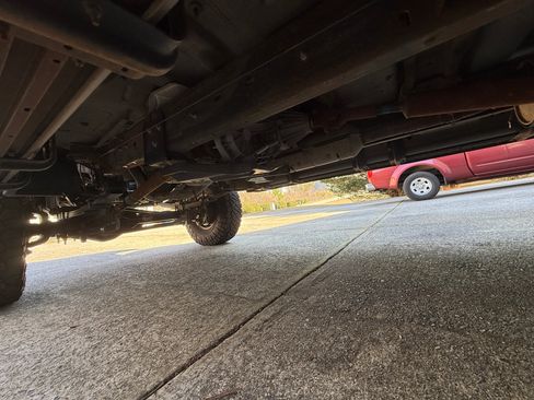 Used 2005 Ford Excursion Limited AWD/4WD image 16