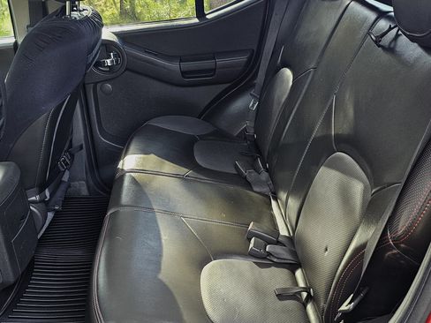 Used 2012 Nissan Xterra PRO-4X w/ Pro-4x Leather Pkg image 11