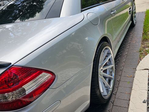 Used 2007 Mercedes-Benz SL 600 image 8