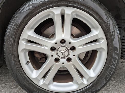 Used 2006 Mercedes-Benz E 350 Sedan image 19