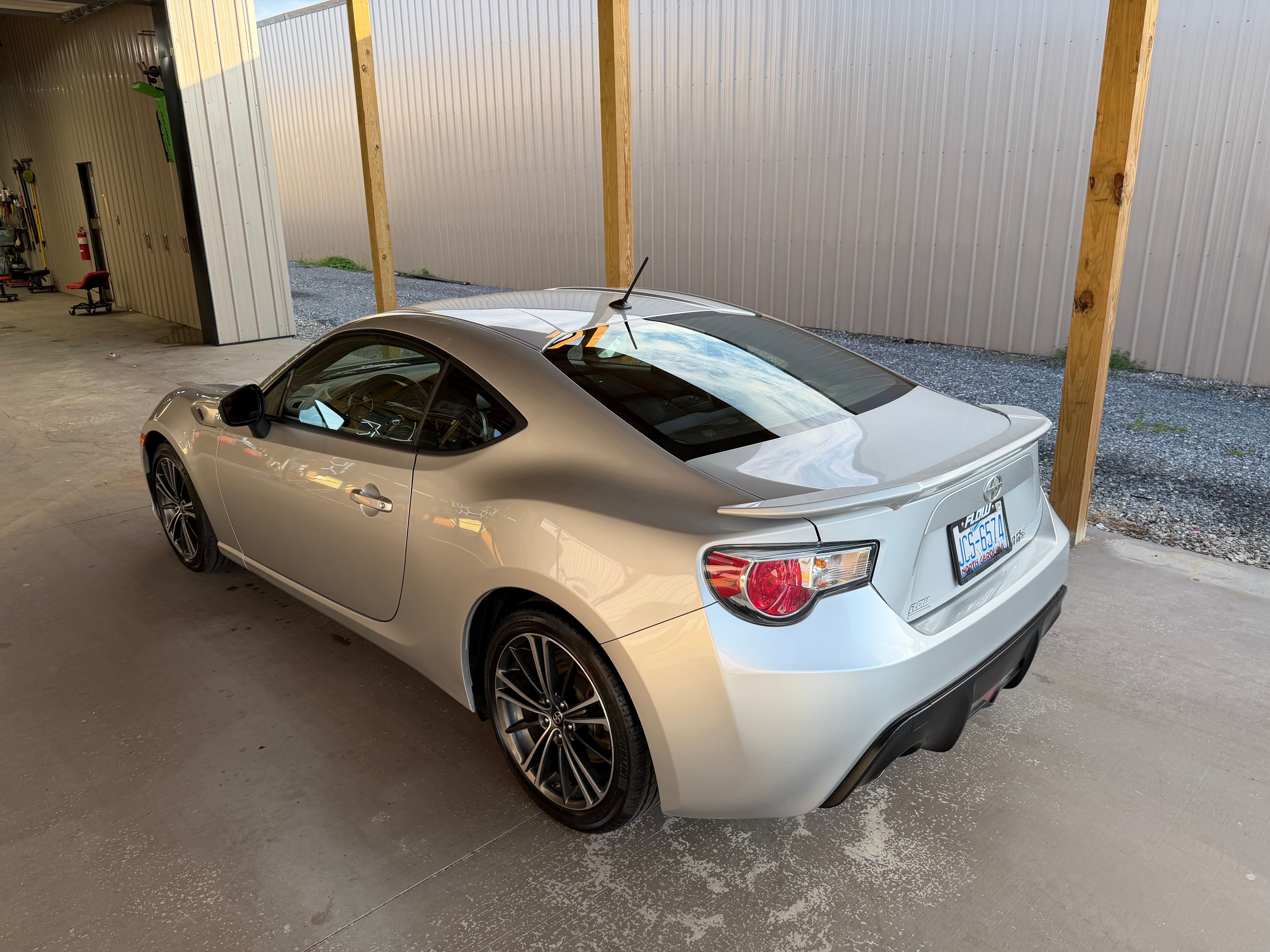 Used 2013 Scion FR-S RWD image 4