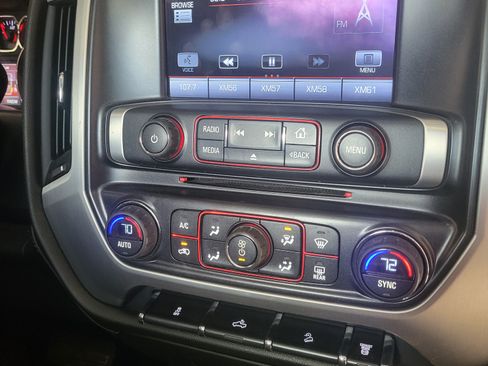 Used 2015 GMC Sierra 2500 SLE w/ SLE Preferred Package image 9