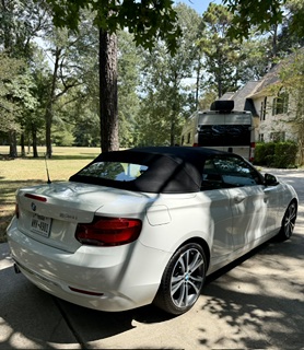 Used 2018 BMW 230i Convertible RWD image 12