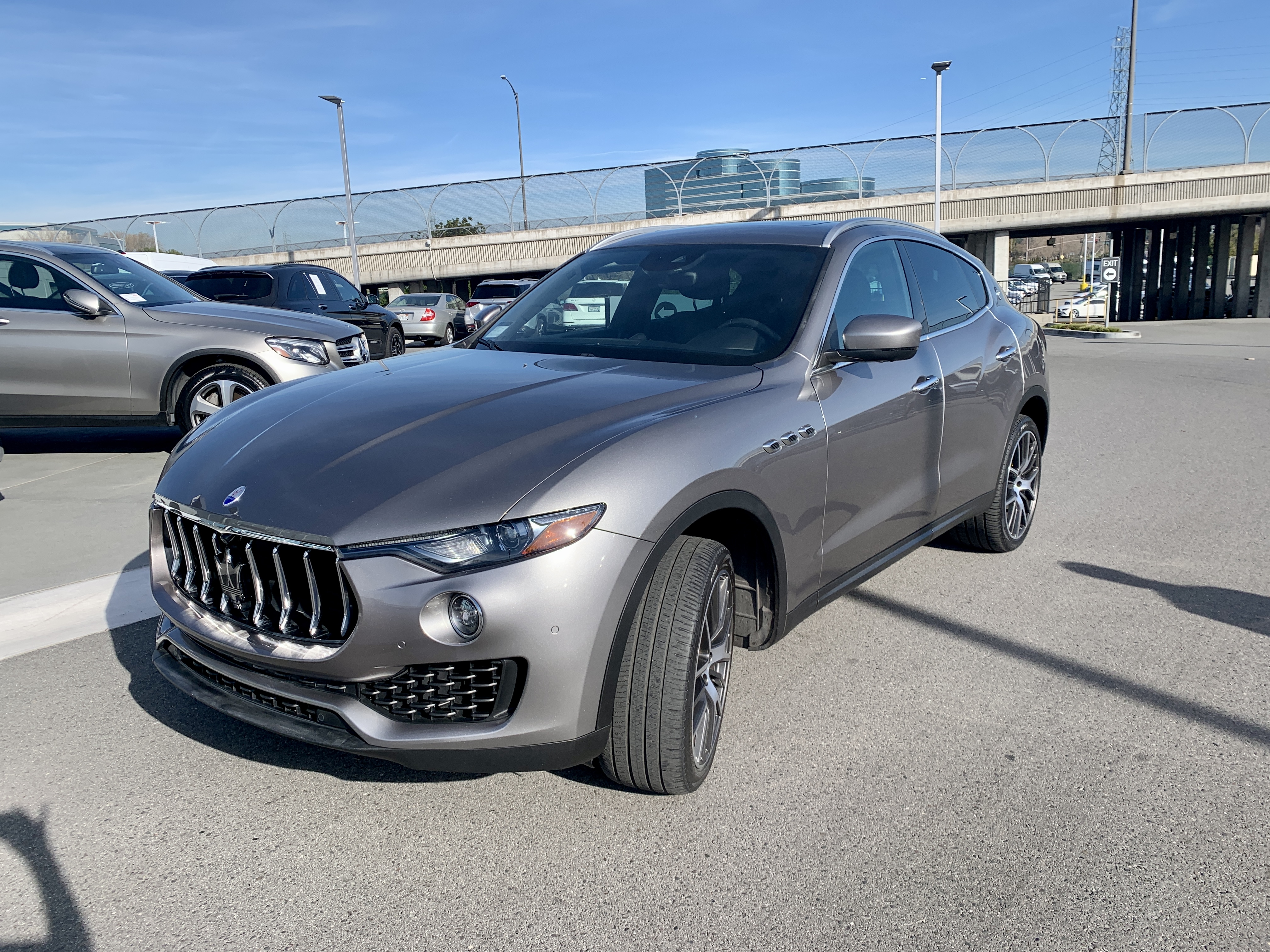 Used 2017 Maserati Levante S AWD/4WD image 8