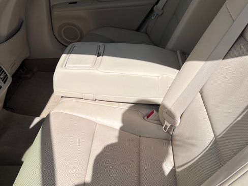 Used 2015 Lexus ES 350 w/ Premium Package image 10