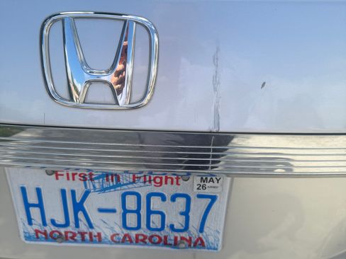 Used 2015 Honda Odyssey EX image 10
