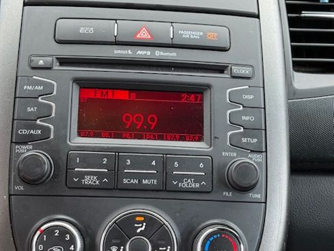 Used 2013 Kia Soul + image 14