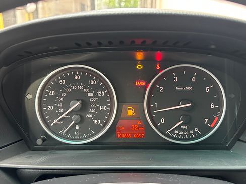 Used 2008 BMW 550i Sedan RWD image 10