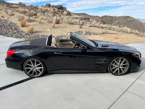 Used 2018 Mercedes-Benz SL 450 image 10