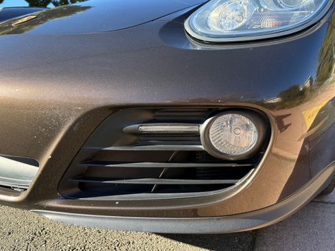 Used 2011 Porsche Cayman image 16