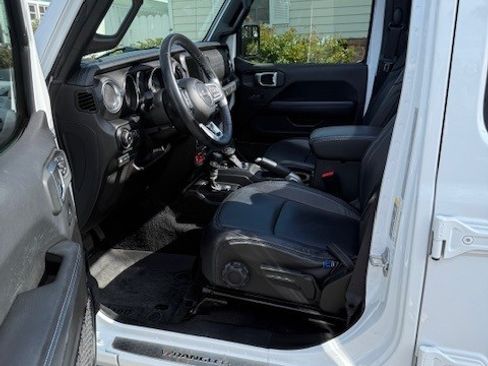 Used 2021 Jeep Wrangler Unlimited Rubicon 4xe w/ Steel Bumper Group image 12