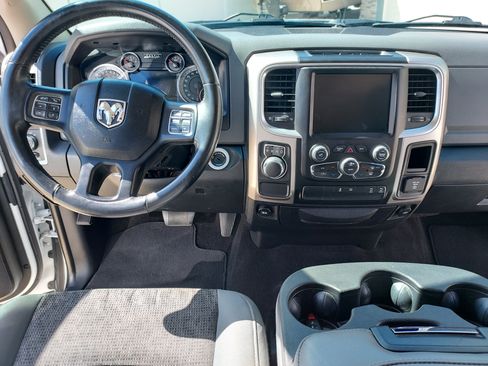 Used 2017 RAM 1500 Big Horn RWD image 4