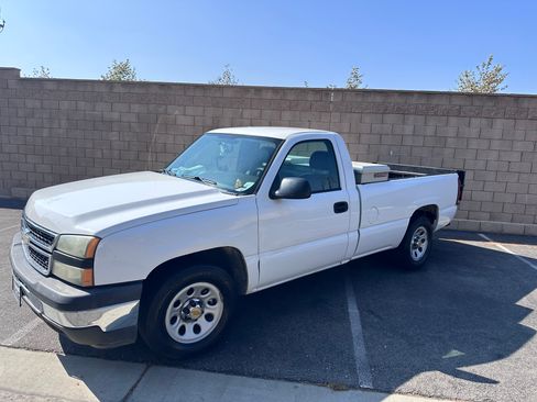 Used 2007 Chevrolet Silverado 1500 W/T image 13