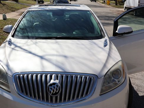 Used 2013 Buick Verano Premium image 9