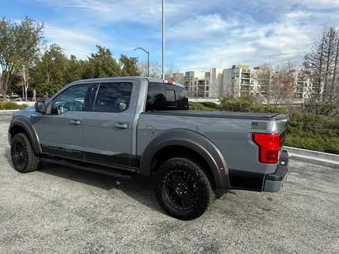 Used 2020 Ford F150 Lariat image 9