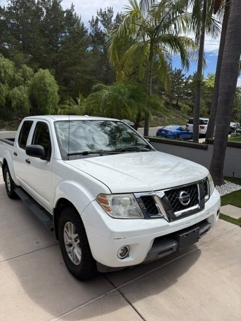 Used 2017 Nissan Frontier SV w/ SV Value Truck Package RWD image 13