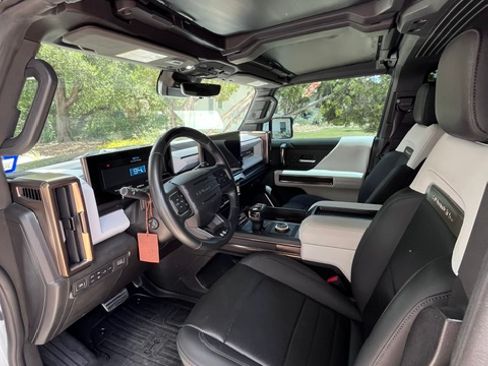 Used 2022 GMC Hummer EV Edition 1 AWD/4WD image 8