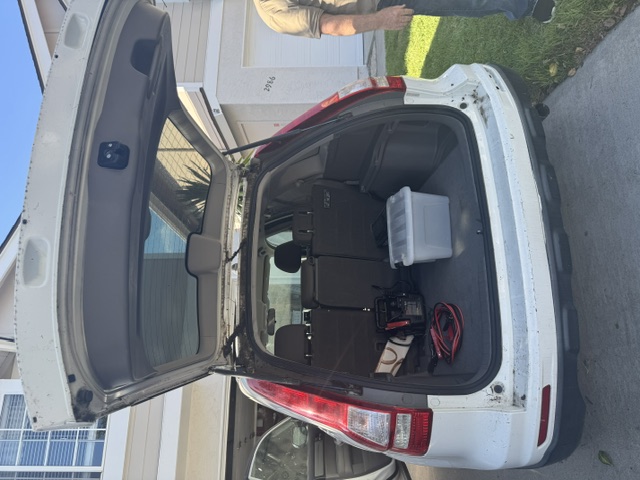 Used 2010 Honda CR-V LX image 2