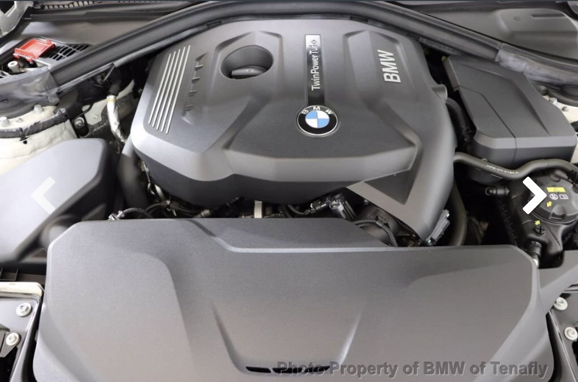 Used 2017 BMW 330i xDrive Sedan AWD/4WD image 32