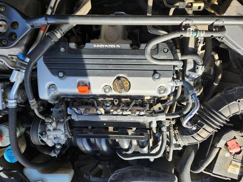 Used 2011 Honda Accord EX-L image 8