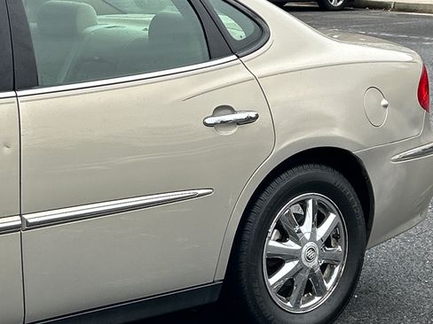 Used 2008 Buick LaCrosse CX image 6