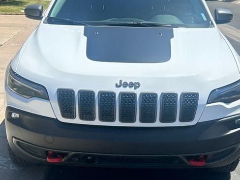 Used 2021 Jeep Cherokee Trailhawk AWD/4WD image 1