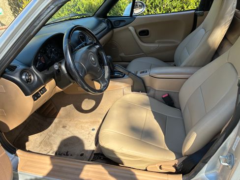 Used 2000 MAZDA MX-5 Miata LS RWD image 14