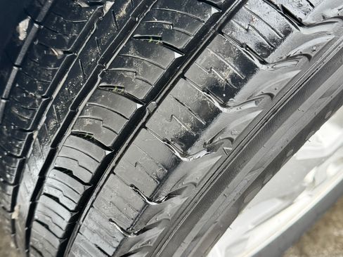 Used 2011 Ford Escape XLT w/ 201A Rapid Spec Order Code image 9