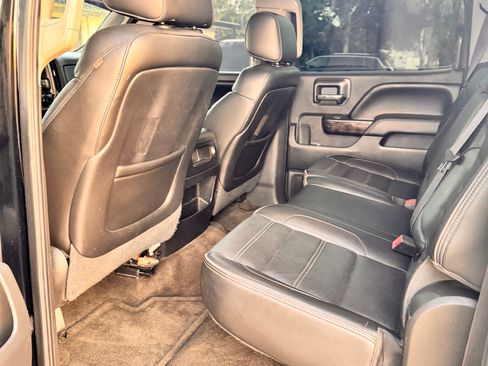 Used 2015 GMC Sierra 1500 Denali w/ Driver Alert Package AWD/4WD image 9