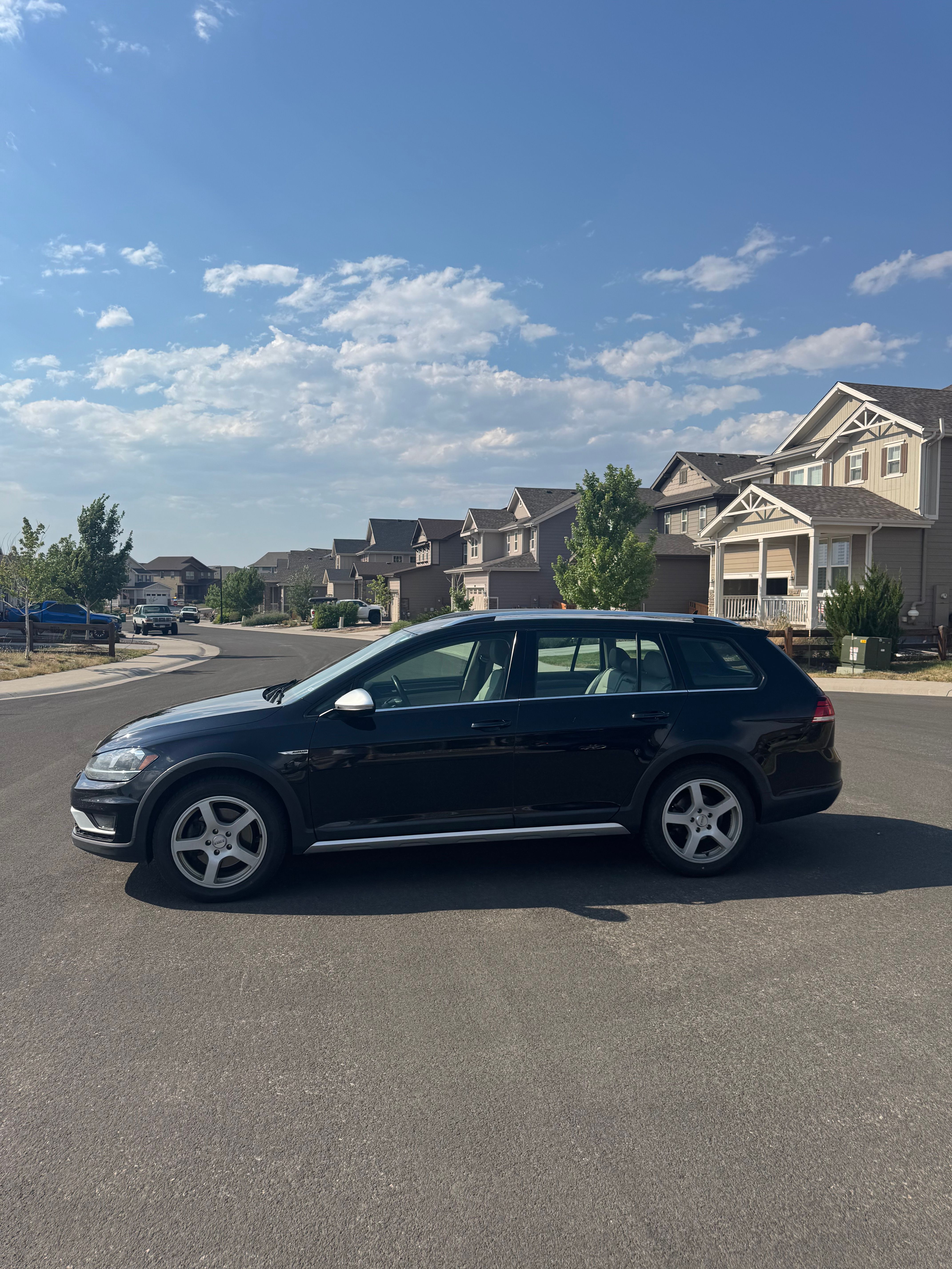 Used 2019 Volkswagen Golf Alltrack S AWD/4WD image 5