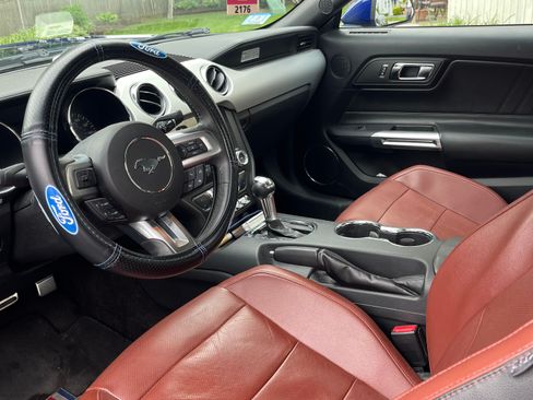 Used 2015 Ford Mustang GT Premium RWD image 6