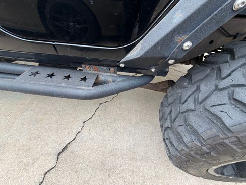 Used 2011 Jeep Wrangler Unlimited Rubicon w/ Dual Top Group image 21