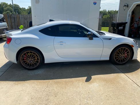 Used 2020 Subaru BRZ tS image 5
