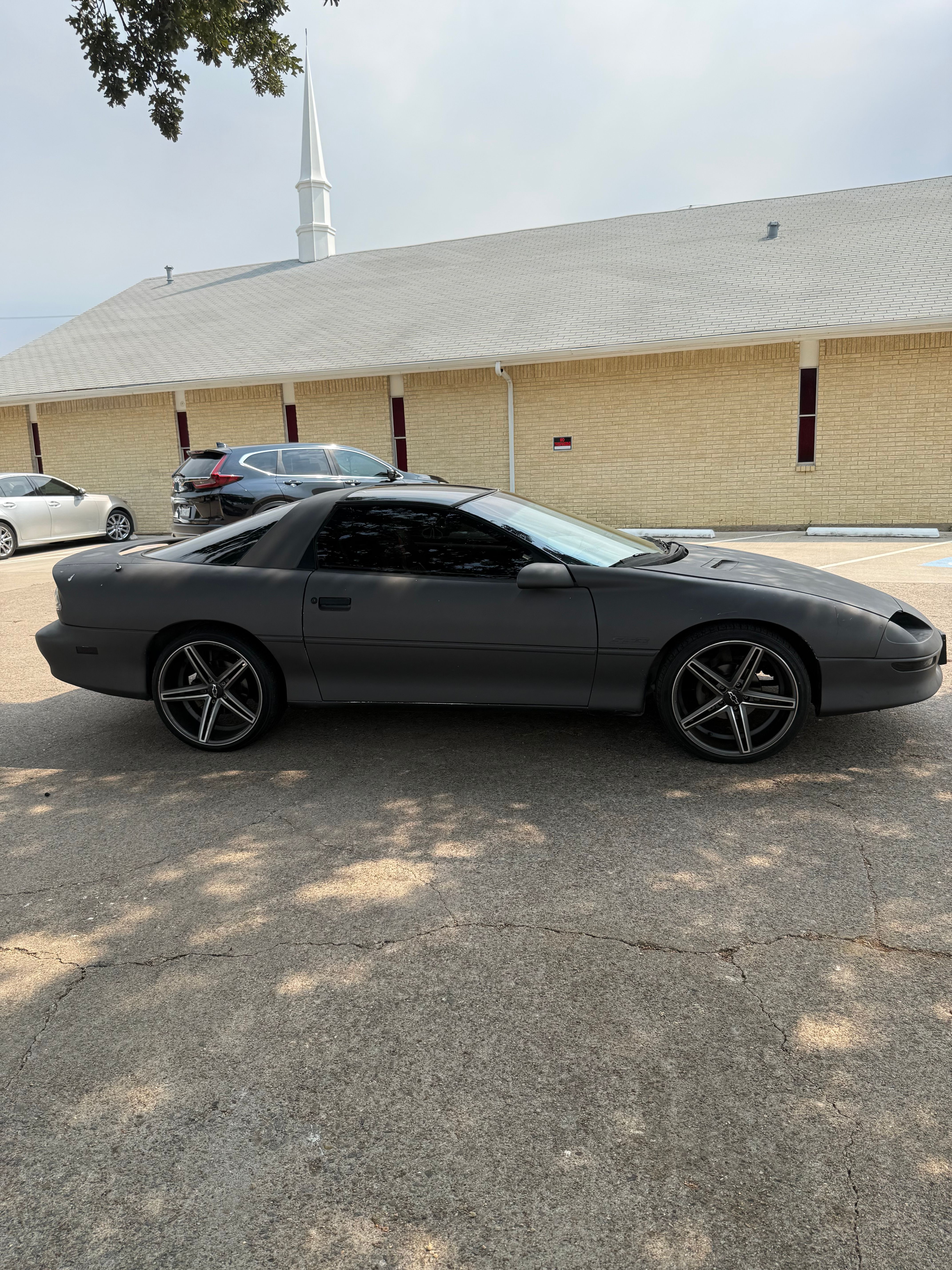Used 1997 Chevrolet Camaro Z28 w/ Preferred Equipment Group 2 RWD image 10