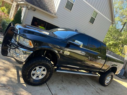 Used 2018 RAM 2500 Longhorn w/ Convenience Group image 1