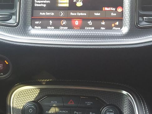 Used 2019 Dodge Challenger SRT Hellcat image 8