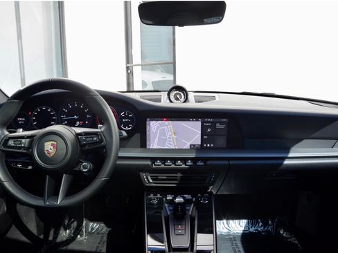 Used 2020 Porsche 911 Carrera S RWD image 6